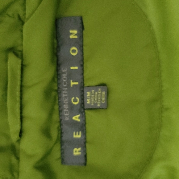 Vest - Picture 3 of 7